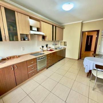 Продаж просторої квартири пр.Голосіівський Голосіївська Парк Авеню