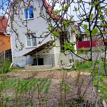 Гарна дача  в межах міста