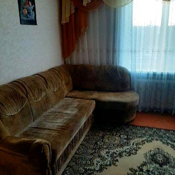 Здаю  на  тривалий  термін    одно кімнатну   квартиру  . В    центрі    міста.