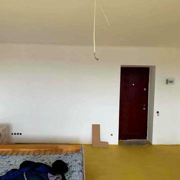 Продам 1-кімнатну квартиру-студію у Світловодську!