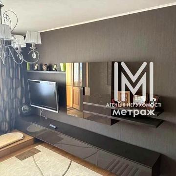 (88682) Продажа 2-к квартиры , ул.Шариковая, м.Индустриальная