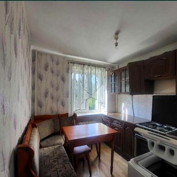 1 ком. кв-ра в хорошем состоянии на ул. Варненской. Парк Горького