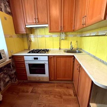 3 кімнатна квартира з технікою та меблями. Океанівська