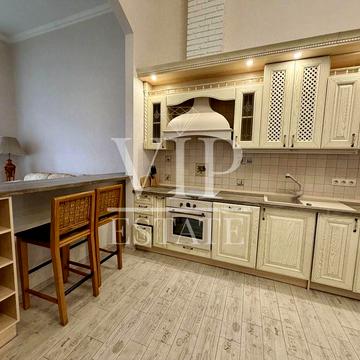 Сталинка, аренда 3 к кв,104 м, ул Искусств 5,Пушкинская,Бекетова