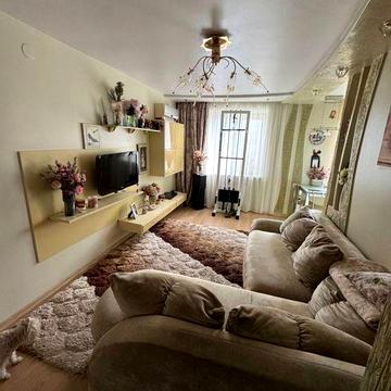 Продається двохкімнатна квартира з ремонтом