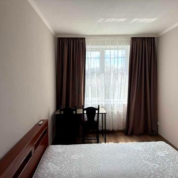 Оренда 2 кім. квартири в новобудові по вул. Демнянська