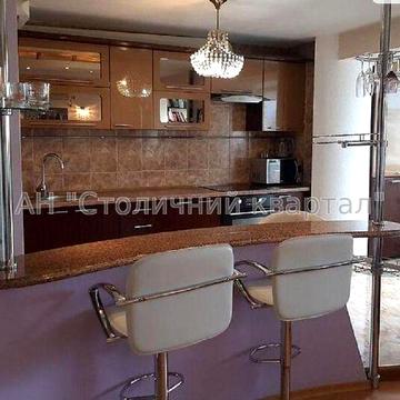 метро Житомирська Трикімнатна Берестейський 146/2