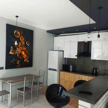 Стильна велика зонована 1-к квартира на Позняках вул.Драгоманова 2А в оренду.