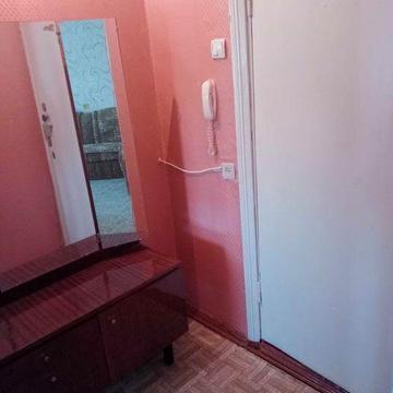 1 комн кварт, центральная часть, 5/5, стир маш, бойлер,кондиц 8000