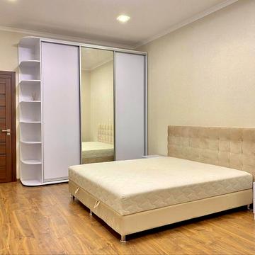Печерськ Квартира 1 к. 56 м2 Іоанна Павла, 11 Генератор ЖК Патріса Лумумби 11