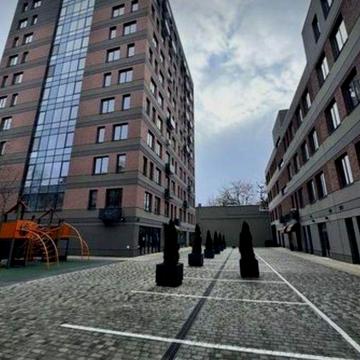 Продажа 3-к квартиры в ЖК «Троицкий» (новострой, центр) ЖК Троїцький