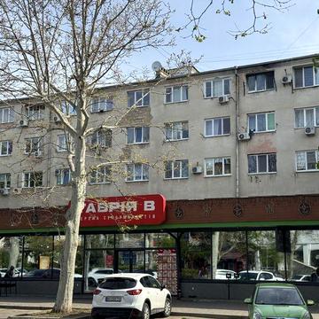 Продам комнату в общежитии (малосемейку)