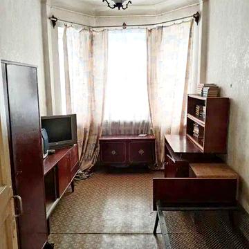 Продається 2 кімн.квартира цікава ціна жилий стан.