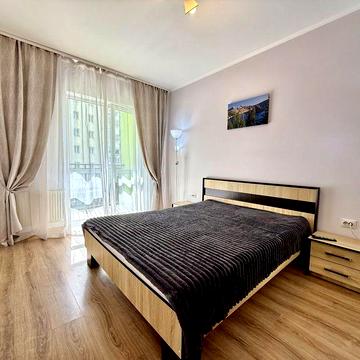 Продаж новобудова з 2 балконами, з ремонтом,  ближній  центр жк велика британія ЖК Велика британія