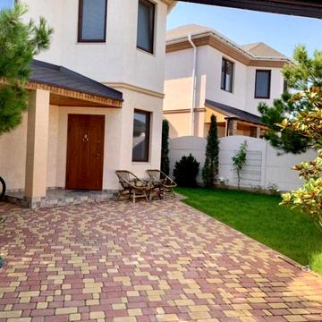 Аренда КОМПАКТНОГО дома в Совиньоне