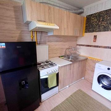 Сдам 2-х комнатную квартиру в Академгородке с газовой плитой