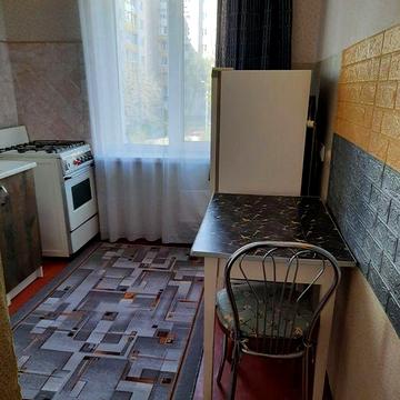 Здам  1 кімнатну квартиру на   Троєщині по пр.Червоної калини,4А