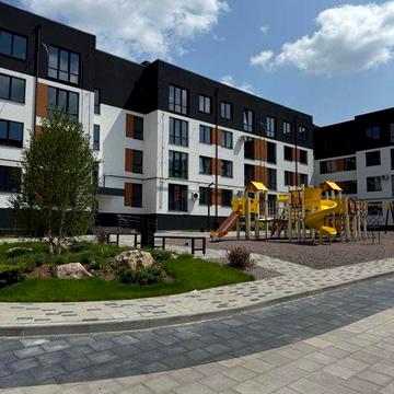 Оренда однокімнатної квартири на Щасливому. Перша здача