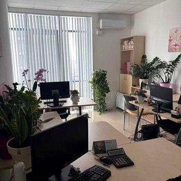 Продаж 1-к квартири/ офісу з ремонтом, ЖК "RIVERSTONE", Осокорки. ЖК River Stone