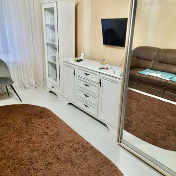 Оренда 1-кім кв вул Торгова, центр