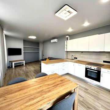 Оренда трьокімнатної квартири 90м2 ЖК Русанівська Гавань