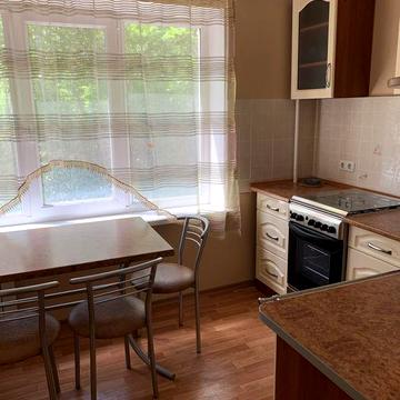 Аренда 2 комнатной квартиры ул.  Комарова