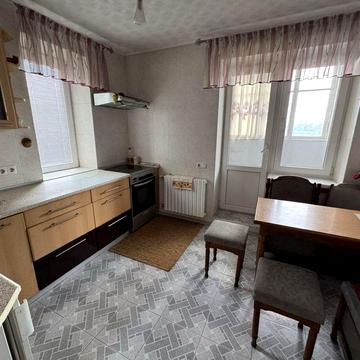 Аренда 2 х комн квартиры ул Балковская 143 а