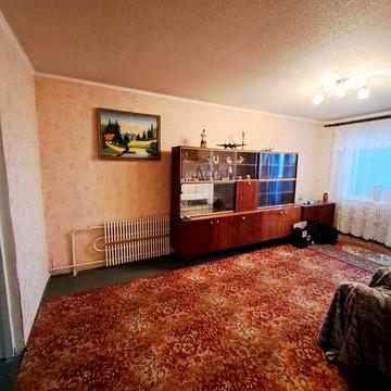 Продам  3х кімнатну квартиру  по вул.Олексія Різниченко(Співдружності)