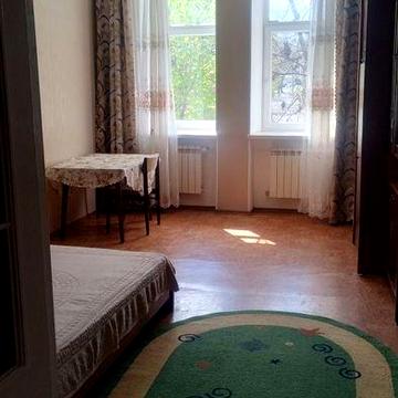 Сдам тихую , комфортную 2 ком.квартиру в историческом центре города, ГАЗ! ул. Тараса Кузьмина (Градоначальницкая)/10 Апреля