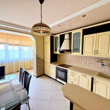 Берестейський просп. (Перемоги), 121-А