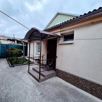 2 Кімнатний Будинок.В Центрі.Вул.Театральна