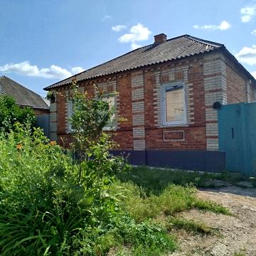 Хуторянська вул., 31