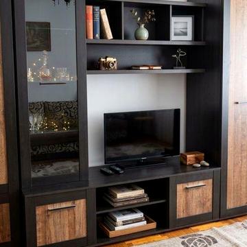 Продаж трикімнатної квартири поблизу центру за дуже привабливою ціною!