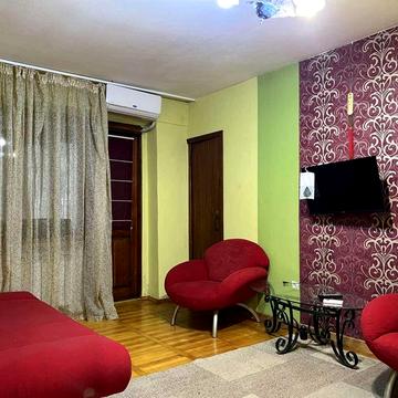 Сдам в аренду 2 комнатную квартиру на ул.Довженко