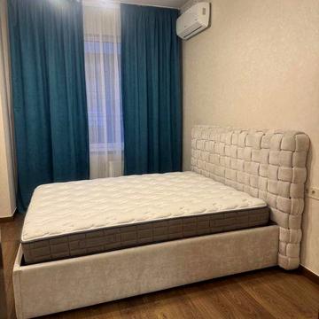 Центр Привоз ЖД Вокзал Преображенская новый ЖК , большая 2шка