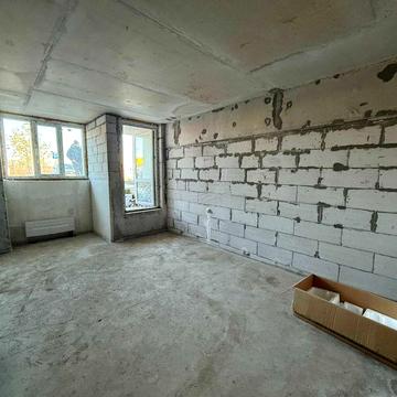 Продам 1к квартиру З власним Двориком 32 м² Житловий Фонд БЕЗ Комісії