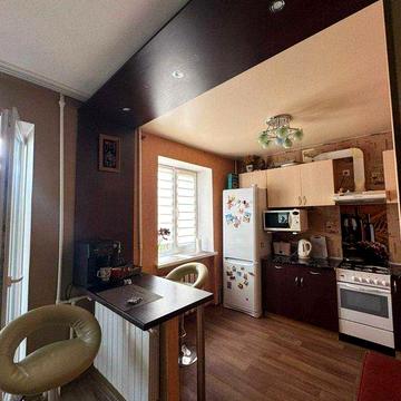 2-х комн.квартира м.Индустриальная 5 минут пешком Евроремонт