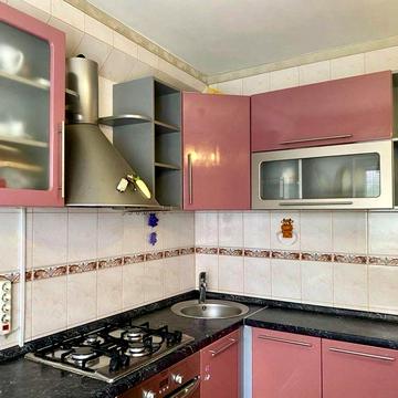 Оренда 2х кім. кв вул. Чарівна