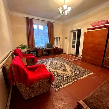 Здам 3х кімнатний будинок Калинівська (біля базару)