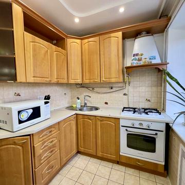 Оренда! 3-кімн. квартира в ЦЕНТРІ!