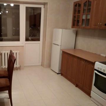 Верховної Ради бульв., 14-Б