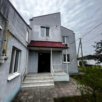 2 поверхова квартира у катеджному містечку на Голубих озерах