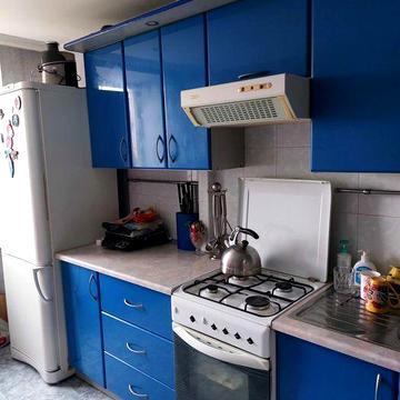 Здається 3-х кімнатна квартира з меблями