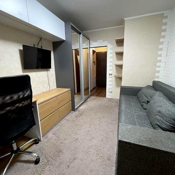 Ракетна вул., 24