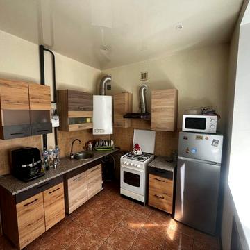 2 кімнатна квартира у центрі міста