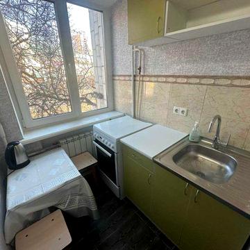 Продам 1 к Вадима Гетьмана 26Б Шулявка КПІ