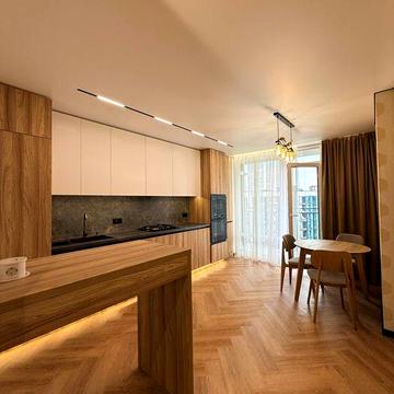 Продаю затишну однокімнатну квартиру в ЖК Family Plaza