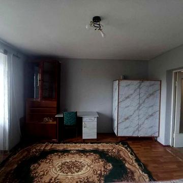 2-кімнатна квартира - тихий центр - довготривала оренда