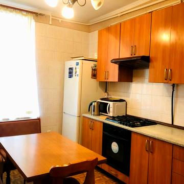 Сергія Набоки вул., 13/9