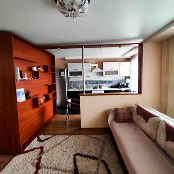 Продам трикімнатну квартиру на Шевченківському, вул. Авраменко